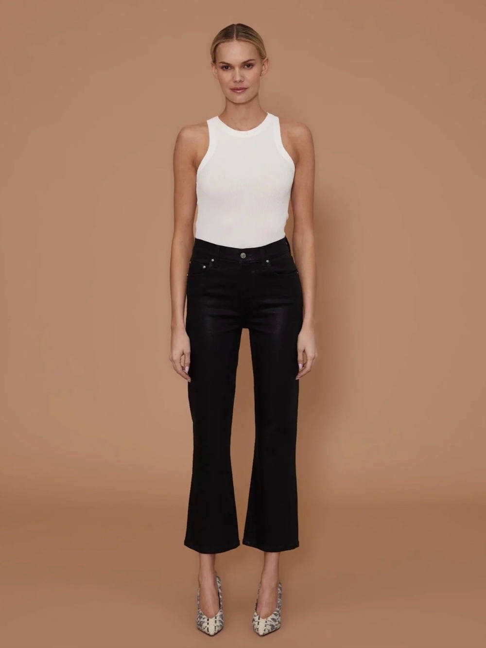 LE JEANS Women’s Jeans Black Coated Size 28 Bella Crop Flare